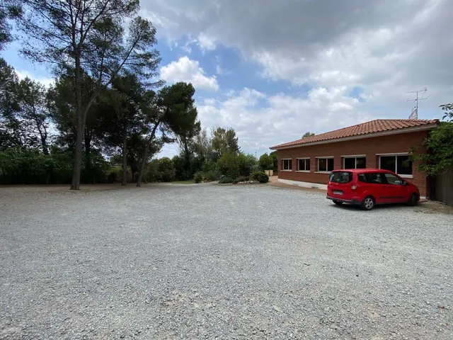 Terreno + Masía en venta en Bellaterra — 50