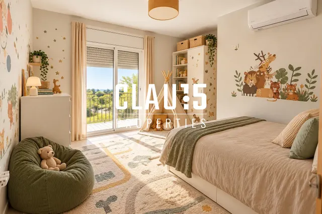 Casa en venta con piscina y vistas panorámicas en Vistamar, Sant Cebrià de Vallalta — 11