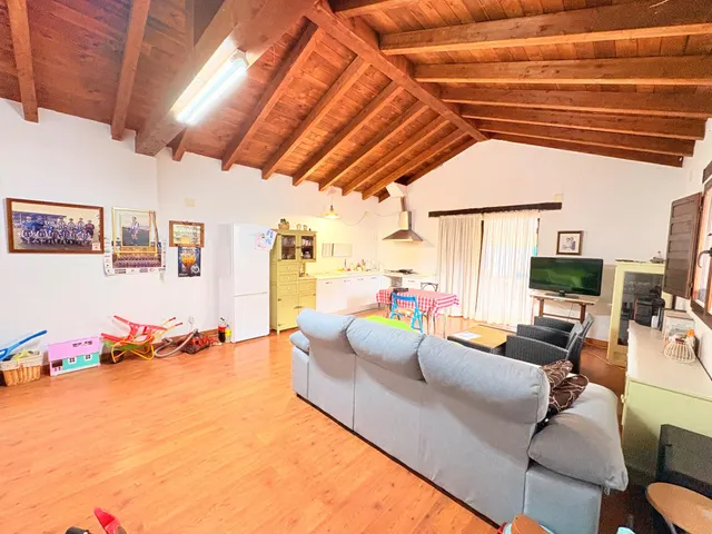 Casa con piscina — 10