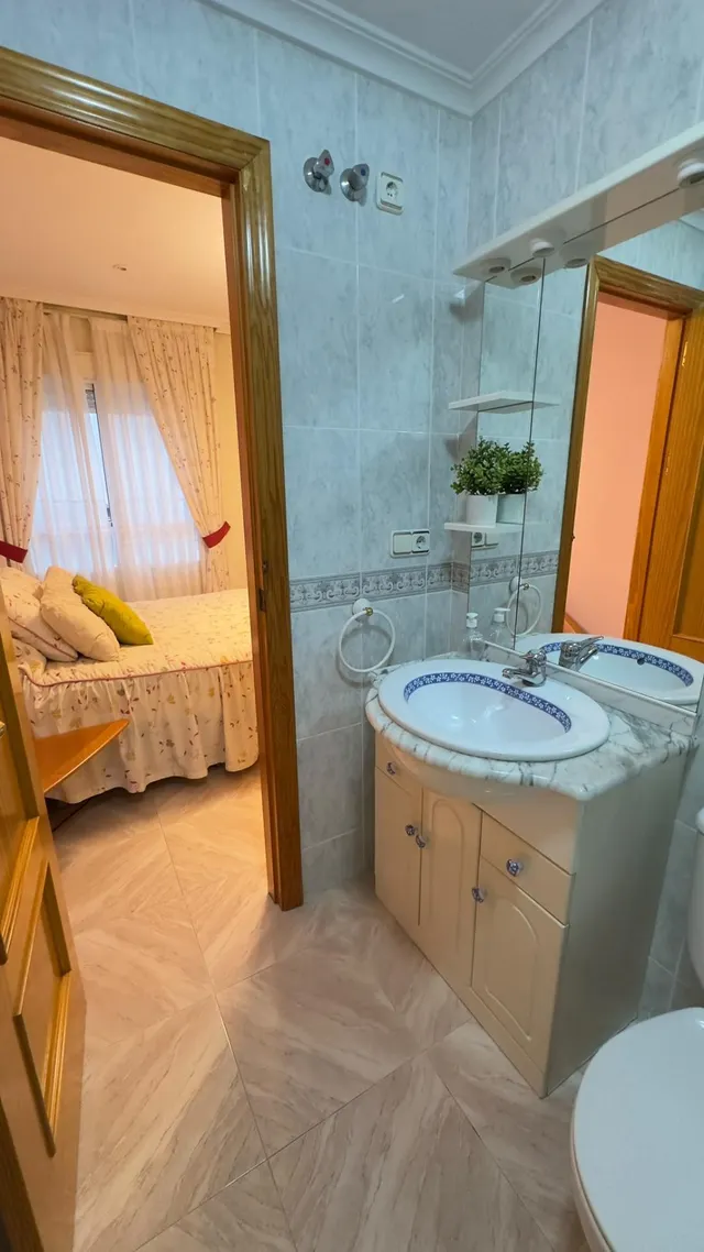 ¡alquiler larga temporada! apartamento 3 dormitorios en el centro de Torrevieja — 27
