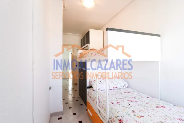 ESPECTACULAR DUPLEX DE  3 DORMITORIOS Y 2 BAÑOS, EN PRIMERA LÍNEA DE PLAYA CON VISTAS AL MAR EN LOS NAREJOS, LOS ALCAZARES, MURCIA. — 44
