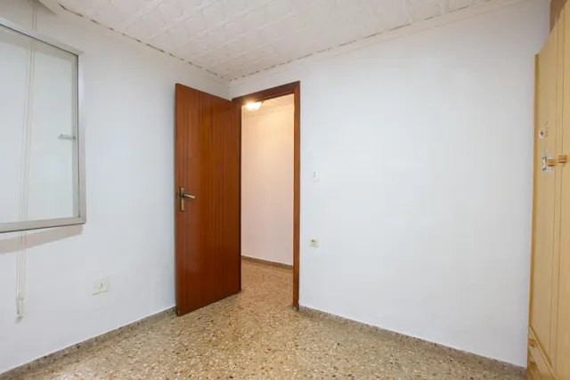 ¡amplia vivienda en pleno centro de Algemesí con garaje! — 13