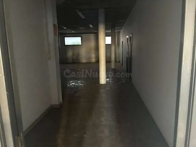 LOCAL COMERCIAL A PIE DE CALLE — 5