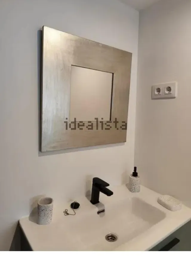 Se alquila bonito estudio en Chamartín — 11