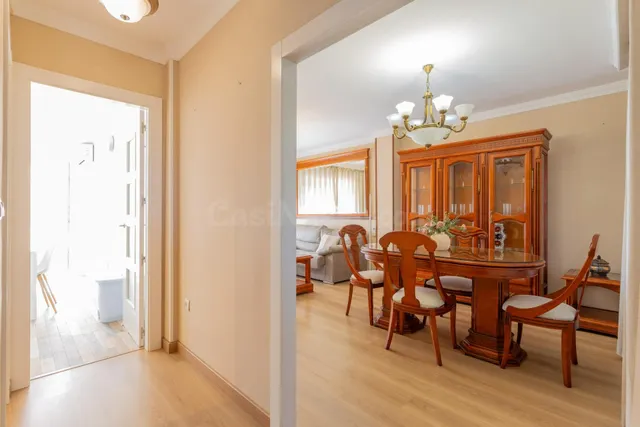 Amplia vivienda con patio, sótano y acceso a piscina en Alhe - foto 4
