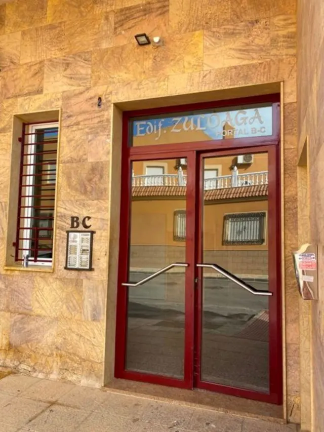 PISO DE 3 DORMITORIOS Y 2 BAÑOS COMPLETOS EN LA GANGOSA!!  MUY BUENA OPORTUNIDAD!!. EN  PERIODO DE PUJA AL ALZA — 18