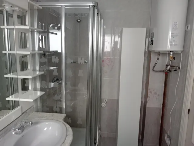 Piso 3 habitaciones 78m² en alquiler - Barrio León — 10