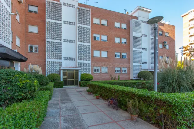 Se vende piso zona los marianistas — 2