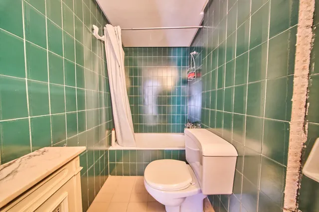 Residencia exclusiva en Paseo del Salón con vistas despejadas — 19