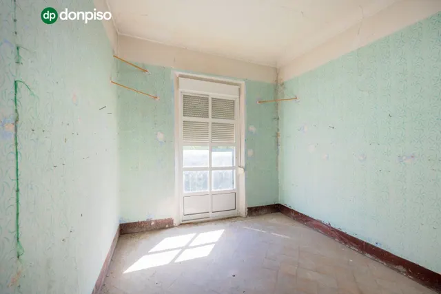 A la venta edificio en plaza bib-rambla — 32