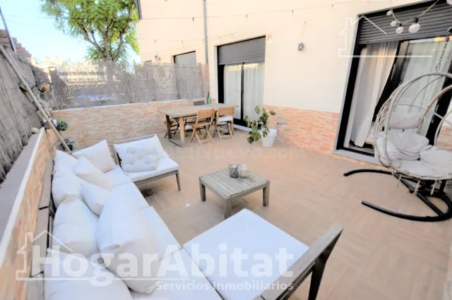 GRAN ADOSADO EN RESIDENCIAL, SOFISTICADO Y LUMINOSO CON GARA - foto 2