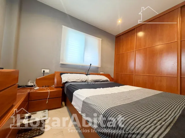 Privacidad y vida al aire libre en este exclusivo chalet con jardín, buhardilla y garaje en Masías — 29
