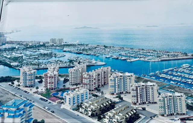 Espectacular apartamento en Miradores del Puerto con vistas al Mar Menor. — 31