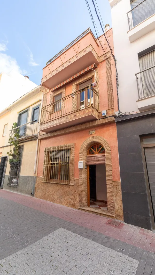 Casa junto a Paseo — 34