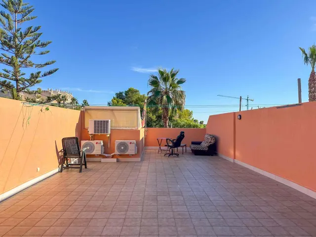 ALQUILER EN VENTA LANUZA · EL CAMPELLO — 7