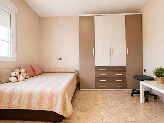 Casa independiente con 966 m2 de parcela en Nuevo Higuerón ( - foto 5
