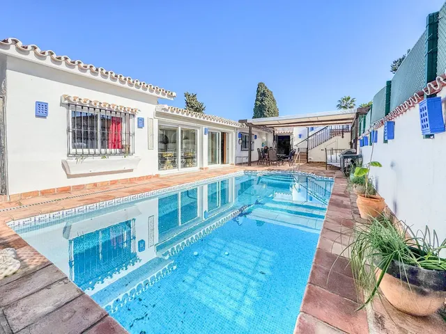 Chalet 4 habitaciones 194m² en venta - Costa Del Sol