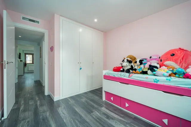 Dúplex 4 habitaciones 139m² en venta - Casco Antiguo — 25