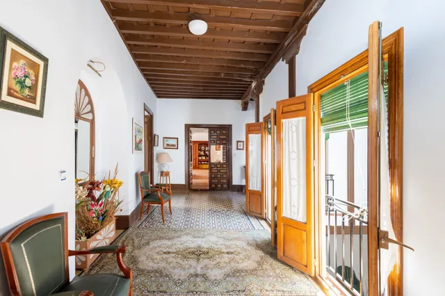 Espectacular e histórica casa señorial en el centro de Ugíjar — 28
