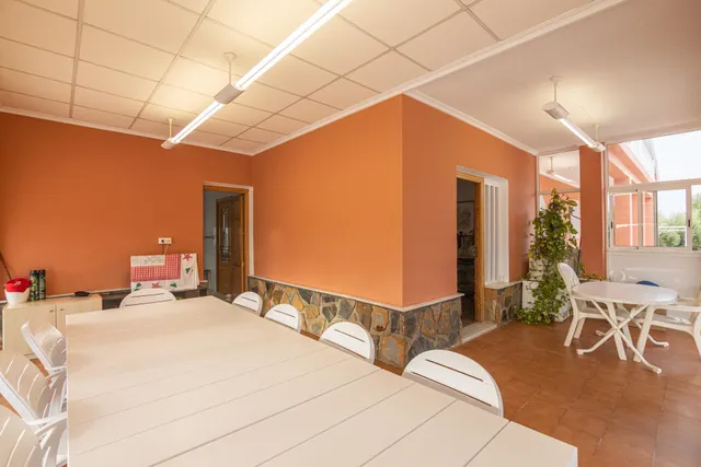 Chalet sito en Valverde con 6 habitaciones, 3 baños, piscina y garaje — 22
