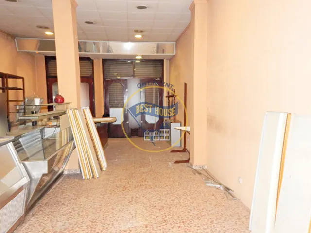 AMPLIO LOCAL EN PLANTA BAJA EN VENTA O ALQUILER EN ONTINYENT — 12
