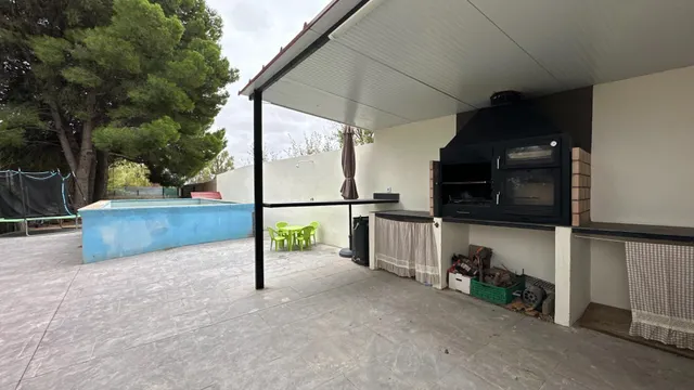 Finca rústica con placas solares y pozo en Garrapinillos, Zaragoza. — 22