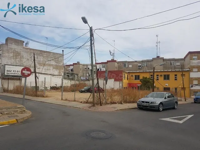 TERRENO URBANO EN CALLE ALMENDRO - IDEAL PARA INVERSORES - foto 2