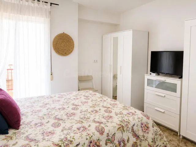 Amplia vivienda con ascensor — 5