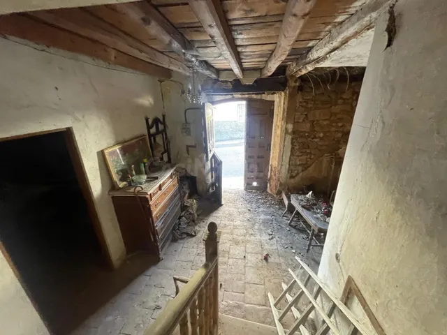 CASA EN VENTA PARA REHABILITAR EN CABALLAR - foto 2