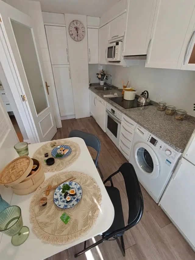 ENAMORATE A UN PESTAÑEO ¡Tu nuevo hogar en Villaobispo te está esperando! ✨ — 40
