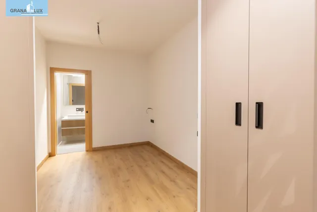 Moderno estudio tipo loft en urbanización villa pineda - zona villarejo — 13