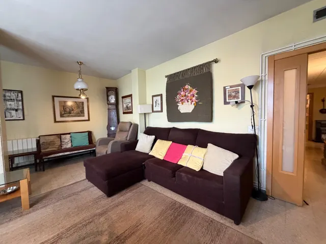 Piso 4 habitaciones 133m² en venta - Eixample - foto 2