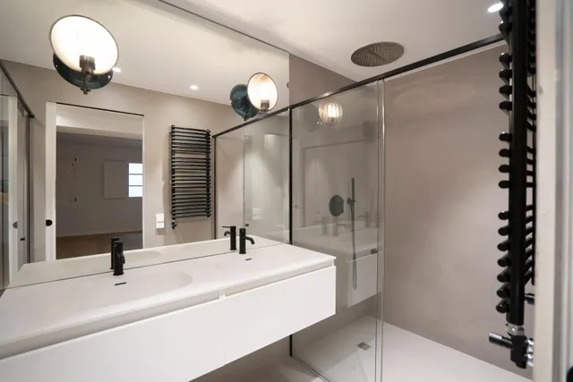 Piso en venta en carrer d'Avinyó — 20