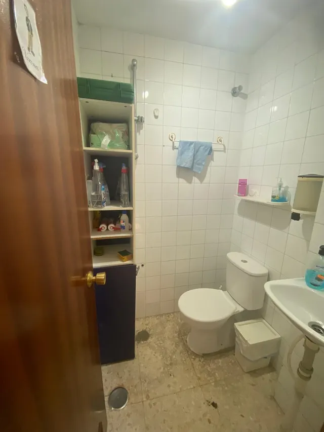 Alquiler de amplio local comercial de 117 m2  en tiro de línea – Sevilla — 7