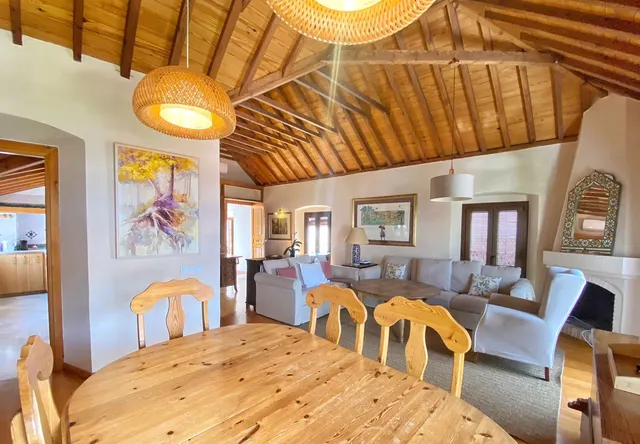 Complejo Turístico 16 habitaciones 983m² en venta - Marbella — 8
