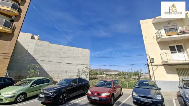 Solar urbano para promoción residencial en Novelda – Posibil