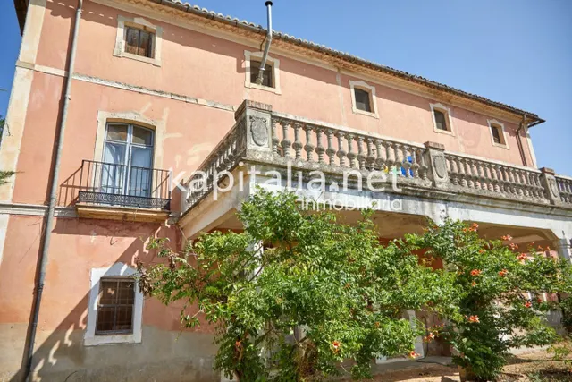Casa señorial del siglo XIX a la venta en Bocairent (Valenci
