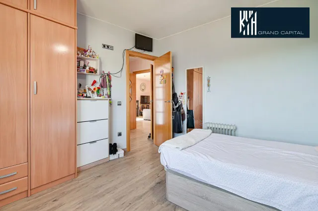CASA EN SILS — 36