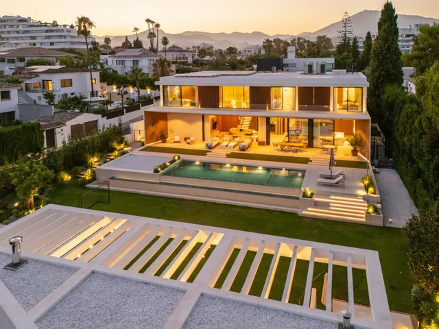 Chalet 6 habitaciones 1057m² en venta - Marbella — 14