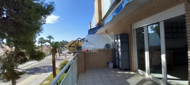 Ático-dúplex. avda papa luna. primera linea de playa. vistas al mar. — 7