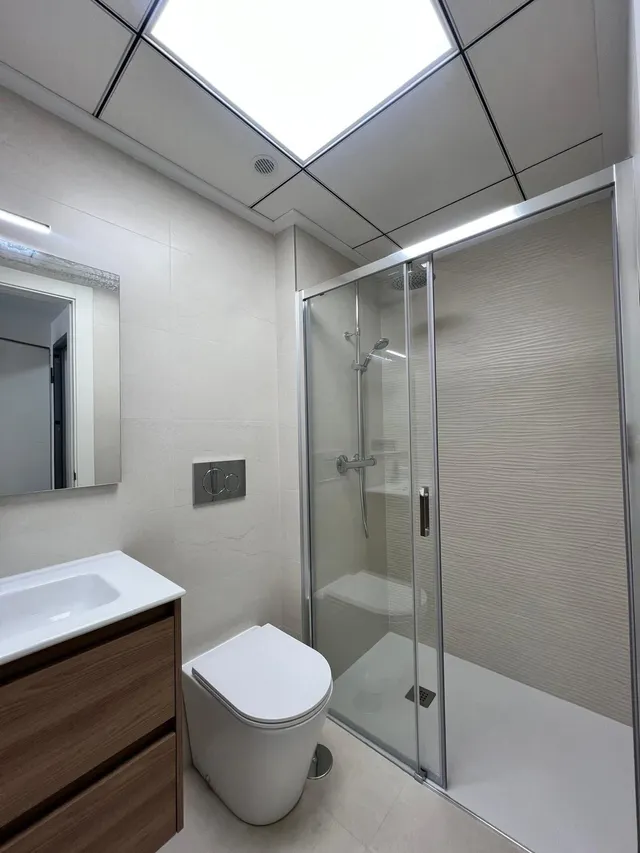 Para estrenar en el centro de Torrevieja, a estrenar! 🏡✨ — 27