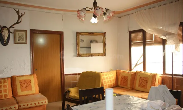 Acogedora Casa en Castilla la Mancha a un Precio Inmejorable - foto 2