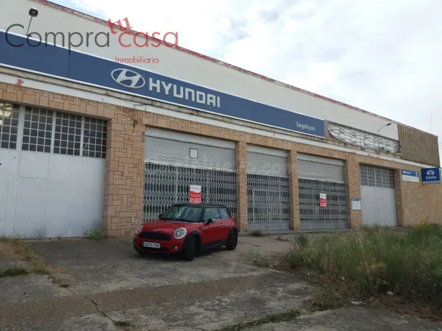 ALQUILER-NAVE CON CAMPA-CANTALEJO-SEGOVIA