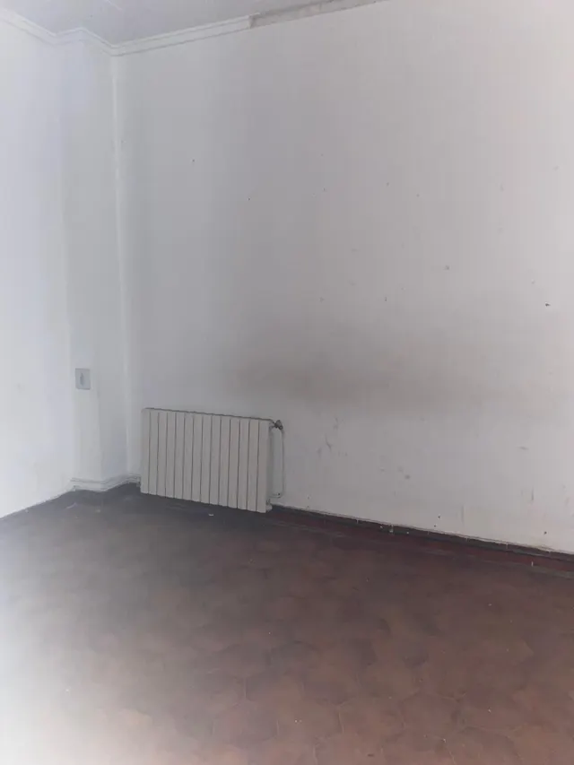 CASA CON MUHAS POSIBILIDADES CERCA DE LA PLAZA DE LA CONCEPCIÓN — 9