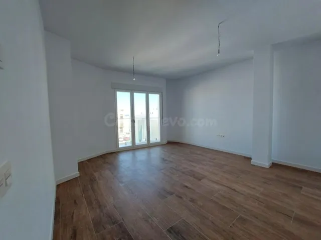 Piso en venta 2 dormitorios solarium en Garrucha Centro - foto 2