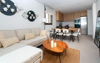 ¡Estrene Lujo y Vistas en Sunset Beach! Su Ático de Obra Nueva con Solárium ! — 2