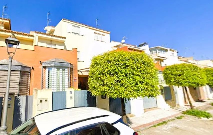 Magnífico Chalet en Castilleja de la Cuesta , Sevilla
