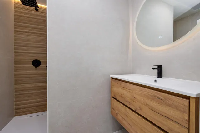 Residencial de nueva construcción en Guardamar del Segura con piscina spa gimnasio y coworking cerca del mar — 29