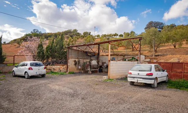 VENTA DE FINCA RUSTICA EN LA ZONA DE LA SIERRA DEL TORCAL — 19