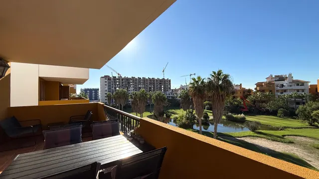 Apartamento  en Tercera planta vistas abiertas en Punta Prima — 6